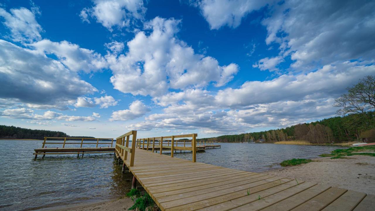 Sloneczny Domek Borsk Nr 2 I 15 - Nad Samym Jeziorem W Pierwszej Linii Extérieur photo