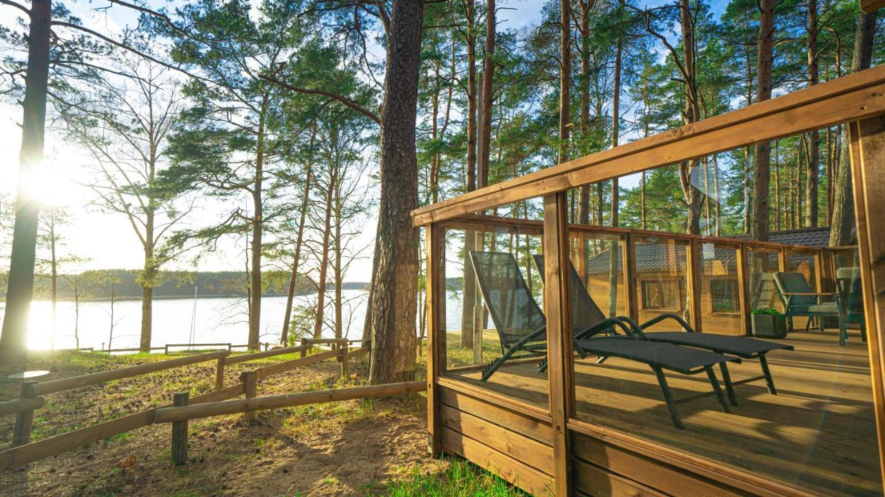 Sloneczny Domek Borsk Nr 2 I 15 - Nad Samym Jeziorem W Pierwszej Linii Extérieur photo